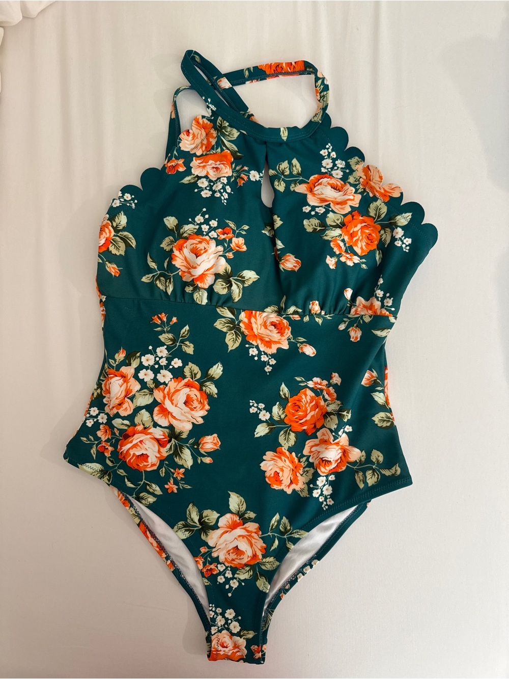 Cupshe womens floral scalloped One-Piece Swimsuit in green size L